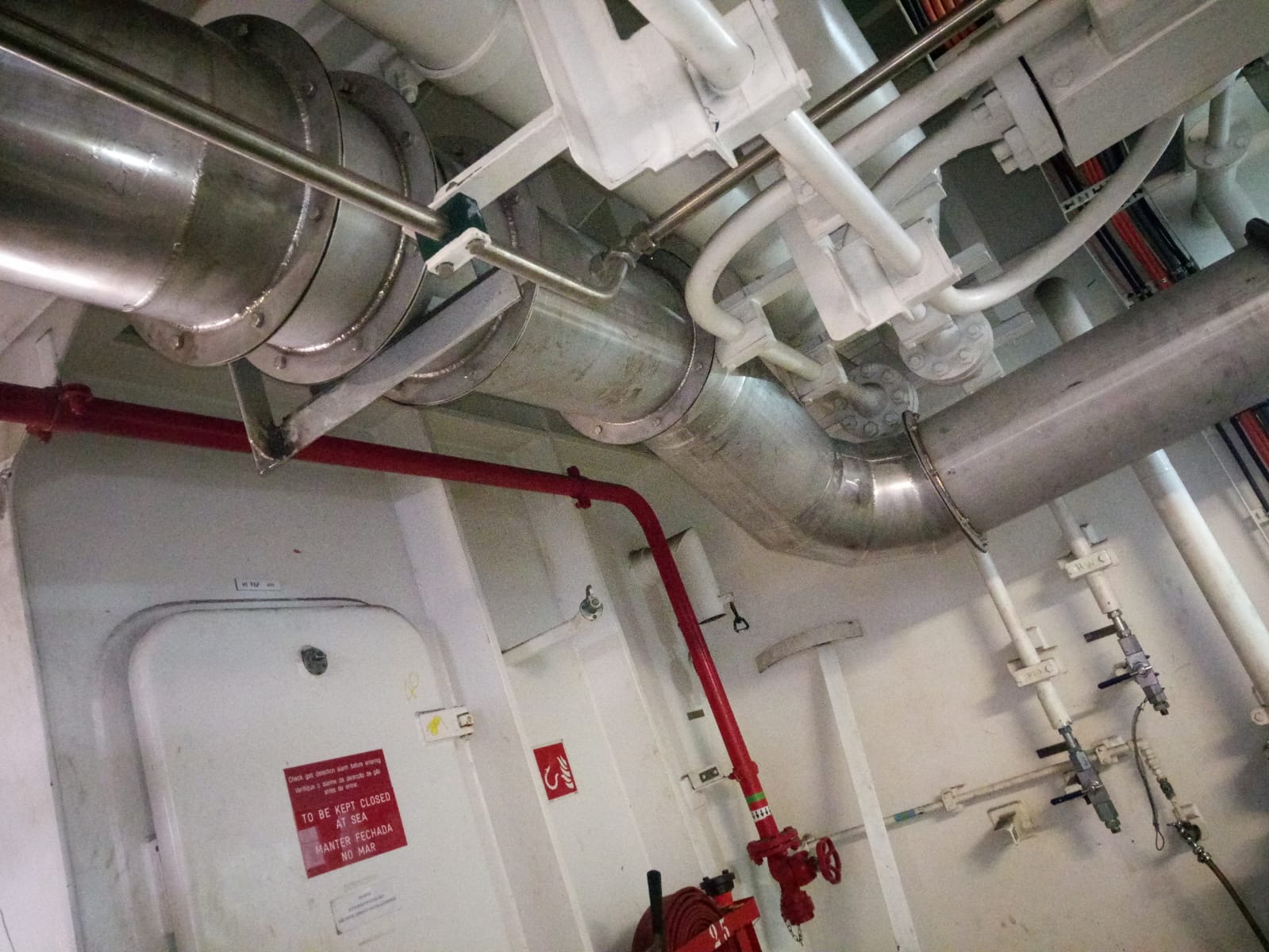 DUTOS INSTALADOS 24.jpg